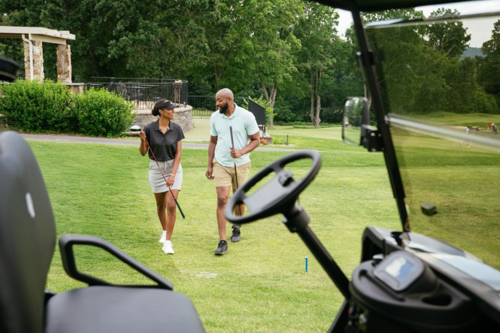 We Guide You in Golf Cart Customization