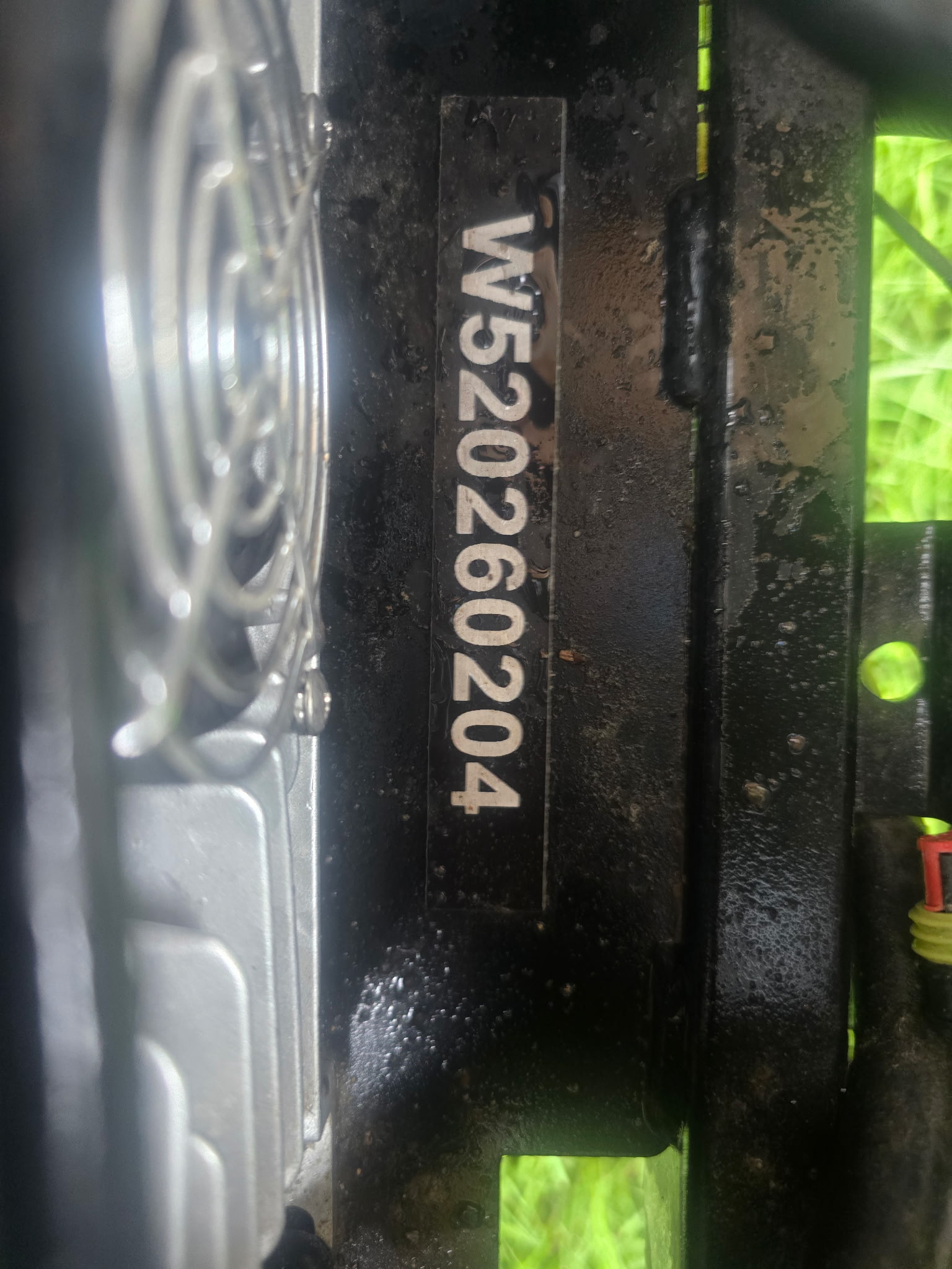 1000004979