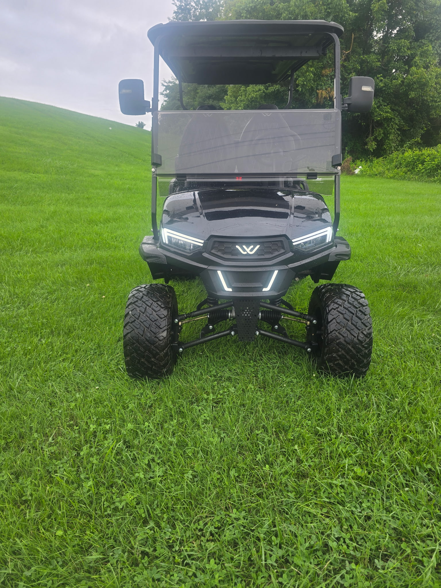 2026 Whisper W5 - GOLFCARTS.COM
