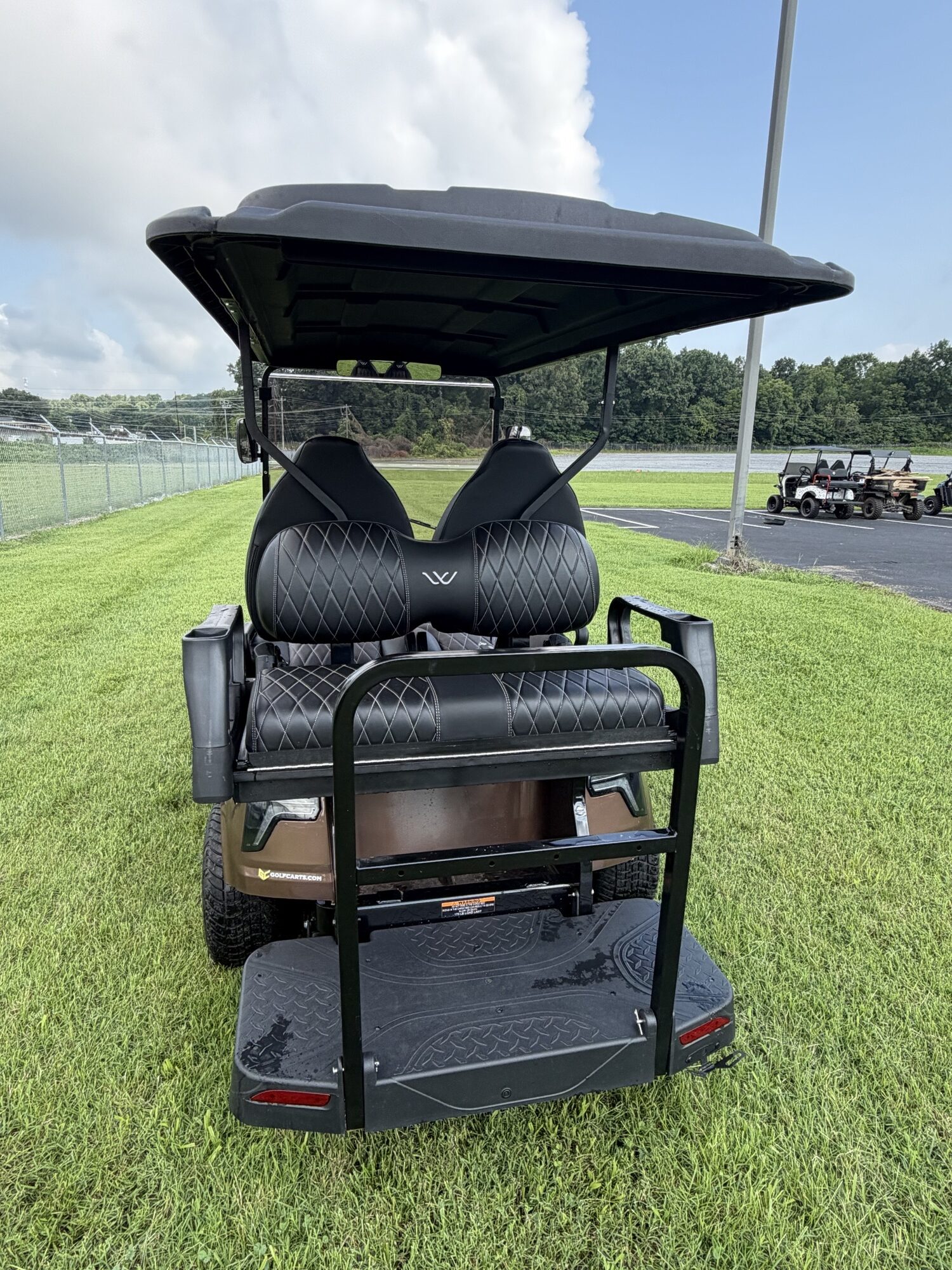 2026 Whisper W5 - GOLFCARTS.COM